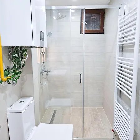 Ludwigs アパート *